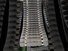 Shanghai PUYI Gummibahn für Schneemotoren