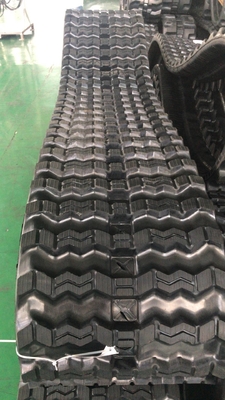 ZZS450x86x56 Zigzag-Muster-Skid-Steer-Lader Größe verstellbare Gummibahn