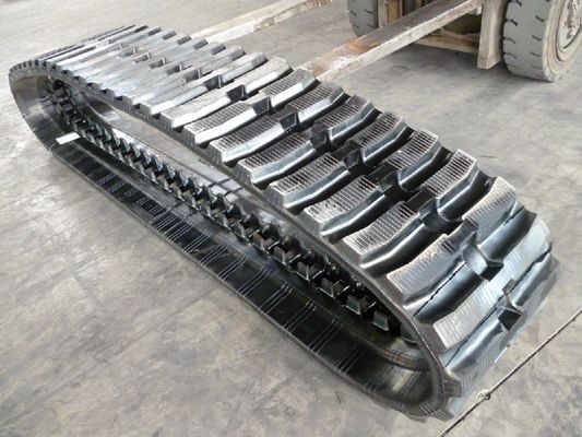 420x100x54 Blocklauffläche Cralwer MX55 Bagger Gummibahn