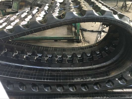 ZZS450X86X55/56 Zigzag-Muster-Skid-Steer-Lader-Gummi-Spuren