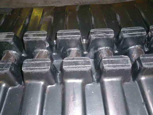 Kautschukspur 450*71*82 für Bagger Gummibaugruppen für Bagger 307C