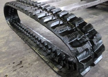 Gummireifen 230x72x45 für Baumaschinen