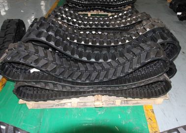 Kautschukspur 300x52.5x80 für den Kubota K028 K030 Minibagger