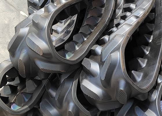 Gummikette 300X127X32 für Traktor M8540, 3C878-49010