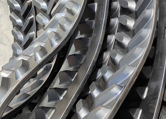 Gummikette 300X127X32 für Traktor M8540, 3C878-49010